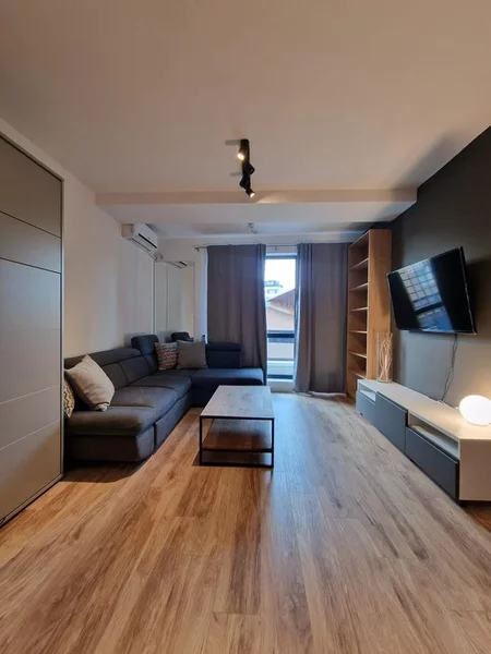 Calea Calarasilor, Muncii, Matei Basarab, garsoniera moderna, bl nou