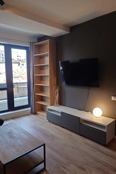 Calea Calarasilor, Muncii, Matei Basarab, garsoniera moderna, bl nou
